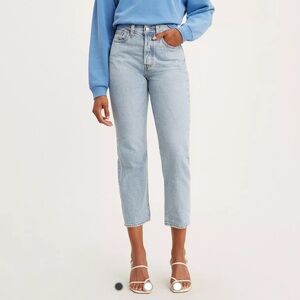 Levi’s Wedgie Straight Fit Women’s Jeans light wash size 26